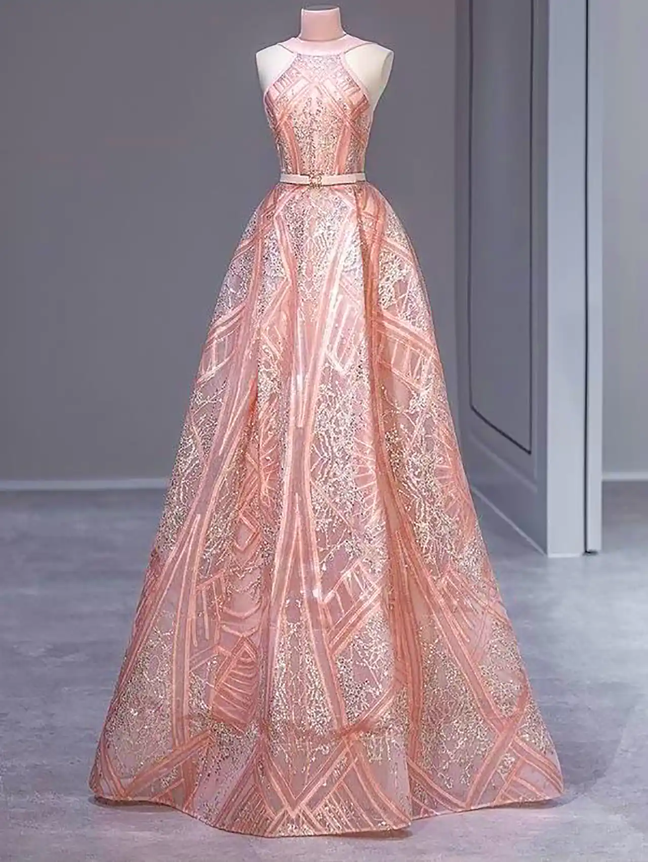 پیراهن شیک و فانتزی دخترانه