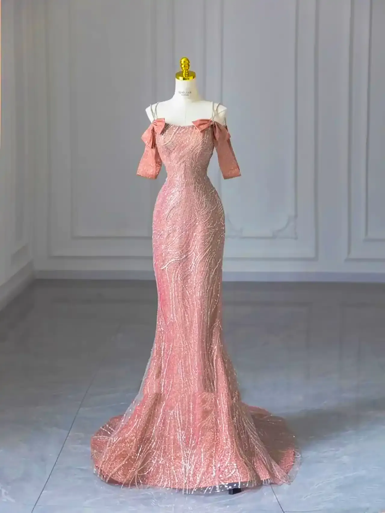 پیراهن شیک و فانتزی دخترانه