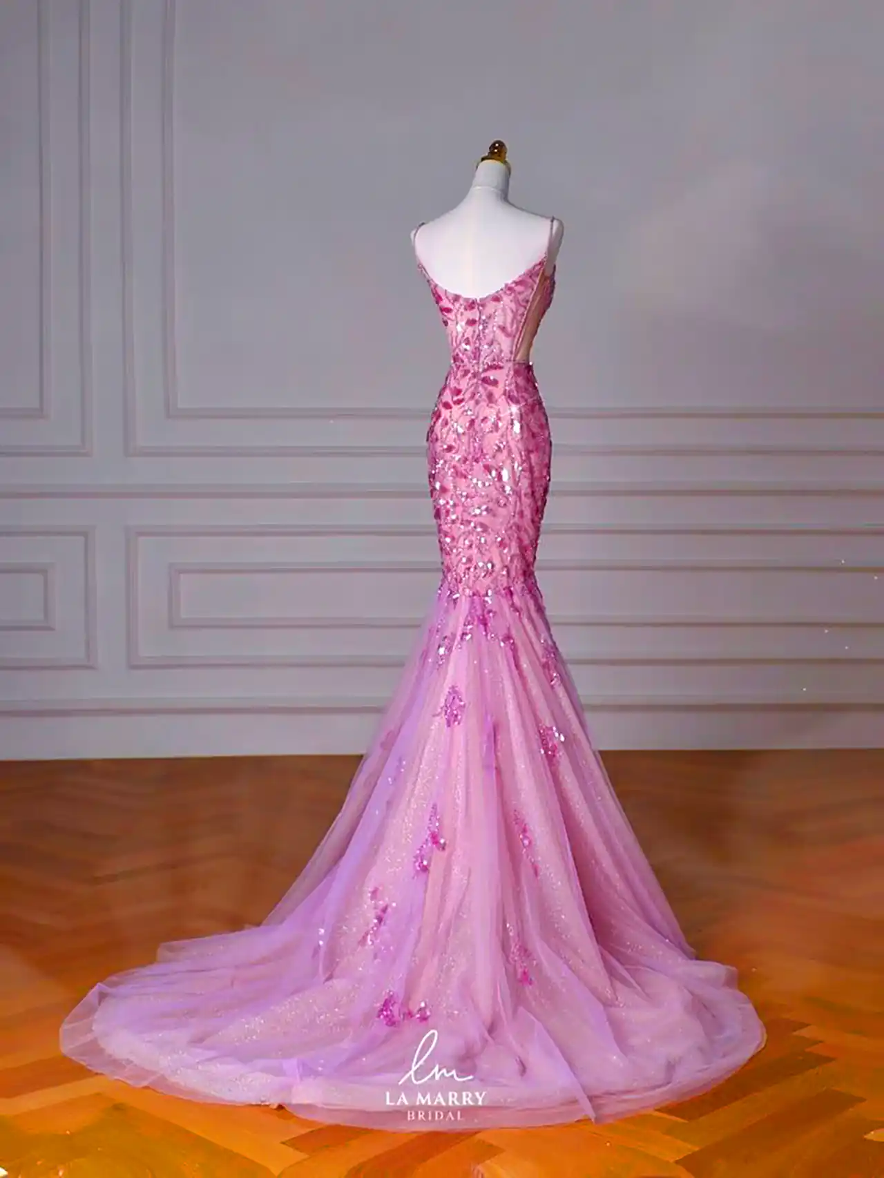 پیراهن شیک و فانتزی دخترانه