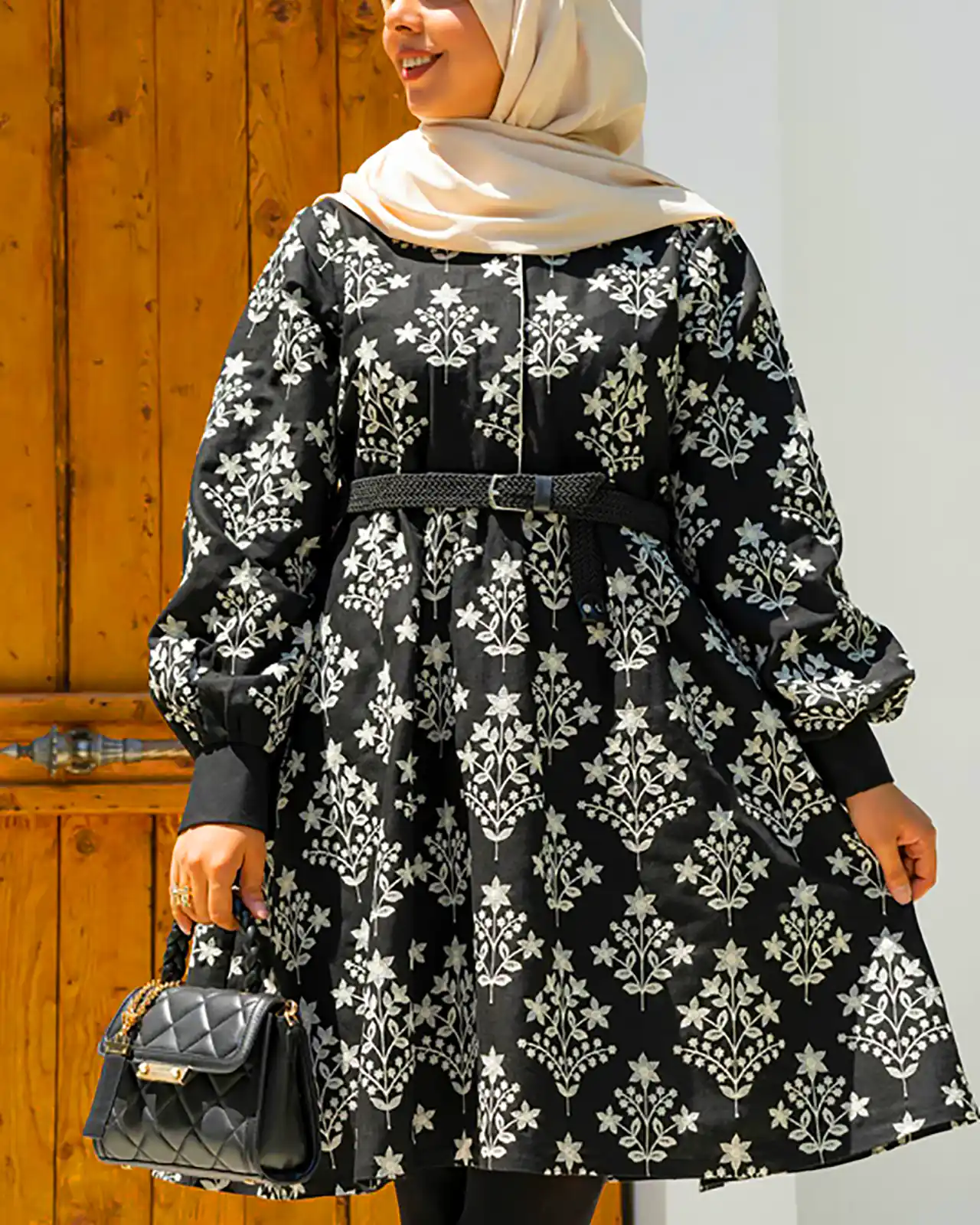 پوشش لوکس برای بانوان باحجاب