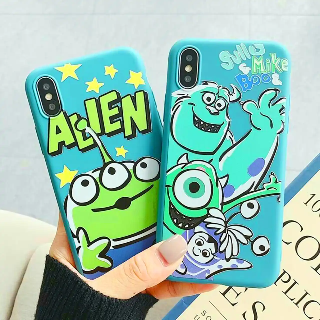 قاب گوشی طرح خانواده هیولاها 