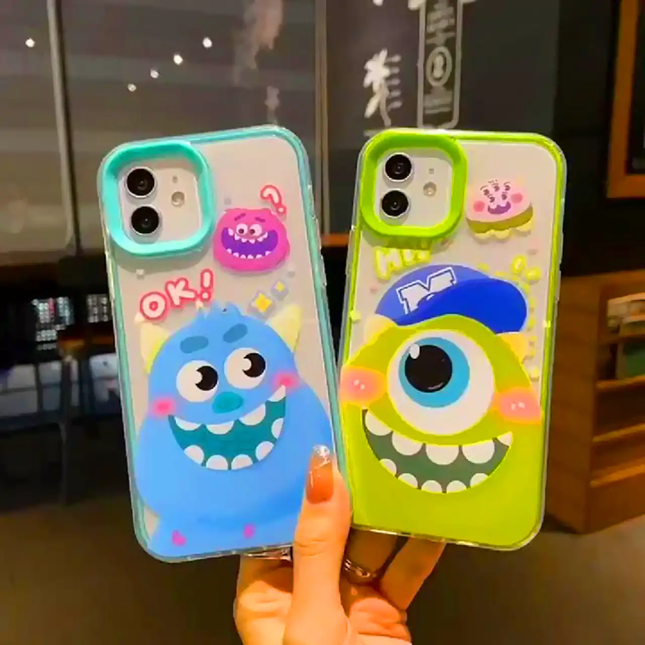 قاب گوشی طرح خانواده هیولاها 