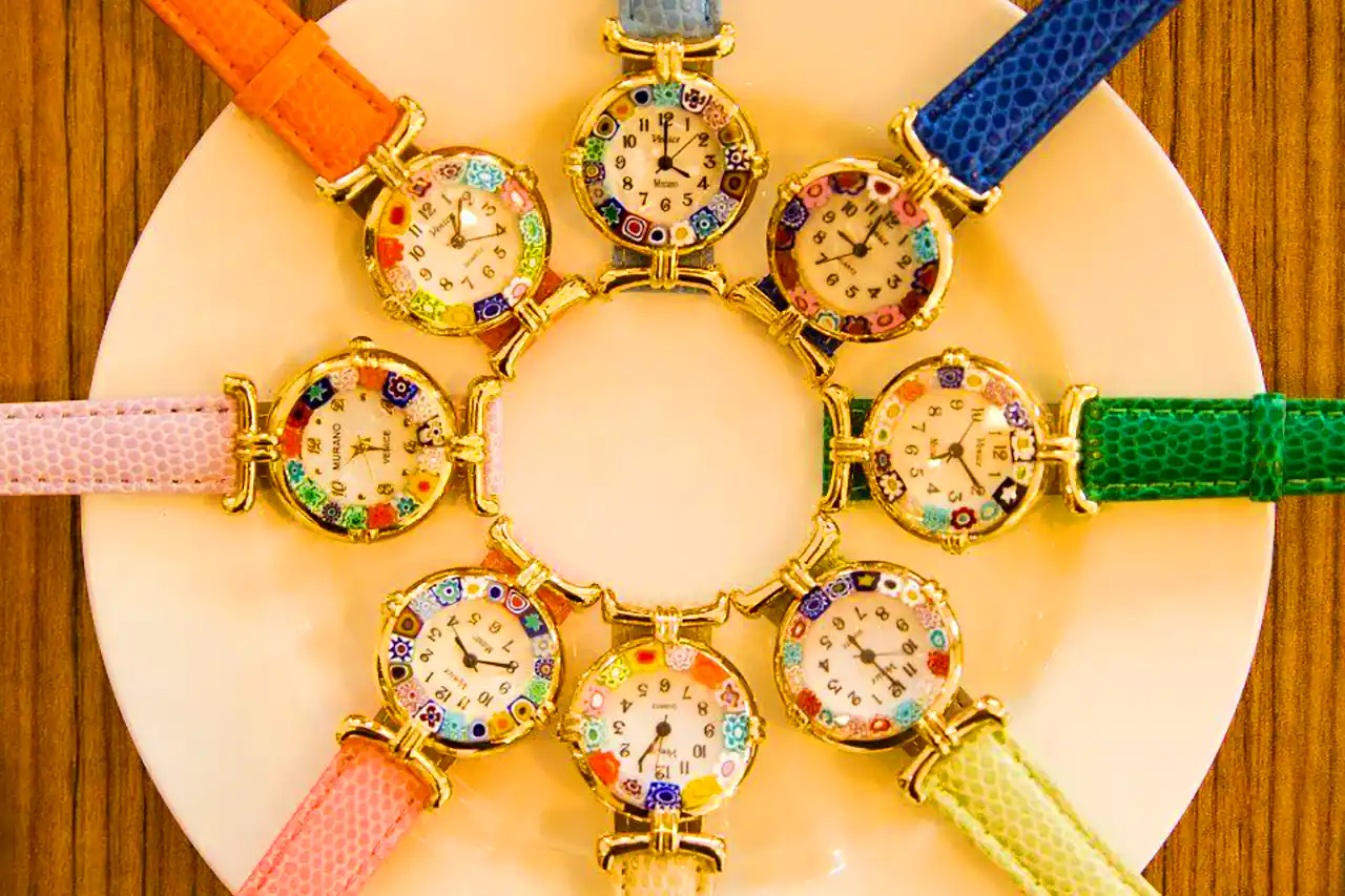 ساعت منجوقی شیک دخترونه