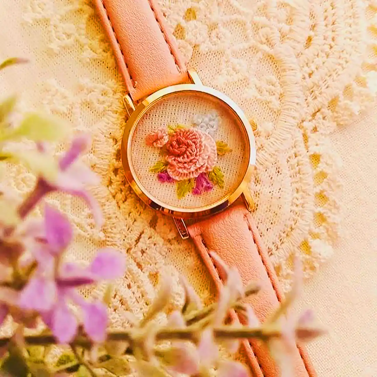 ساعت منجوقی شیک دخترونه