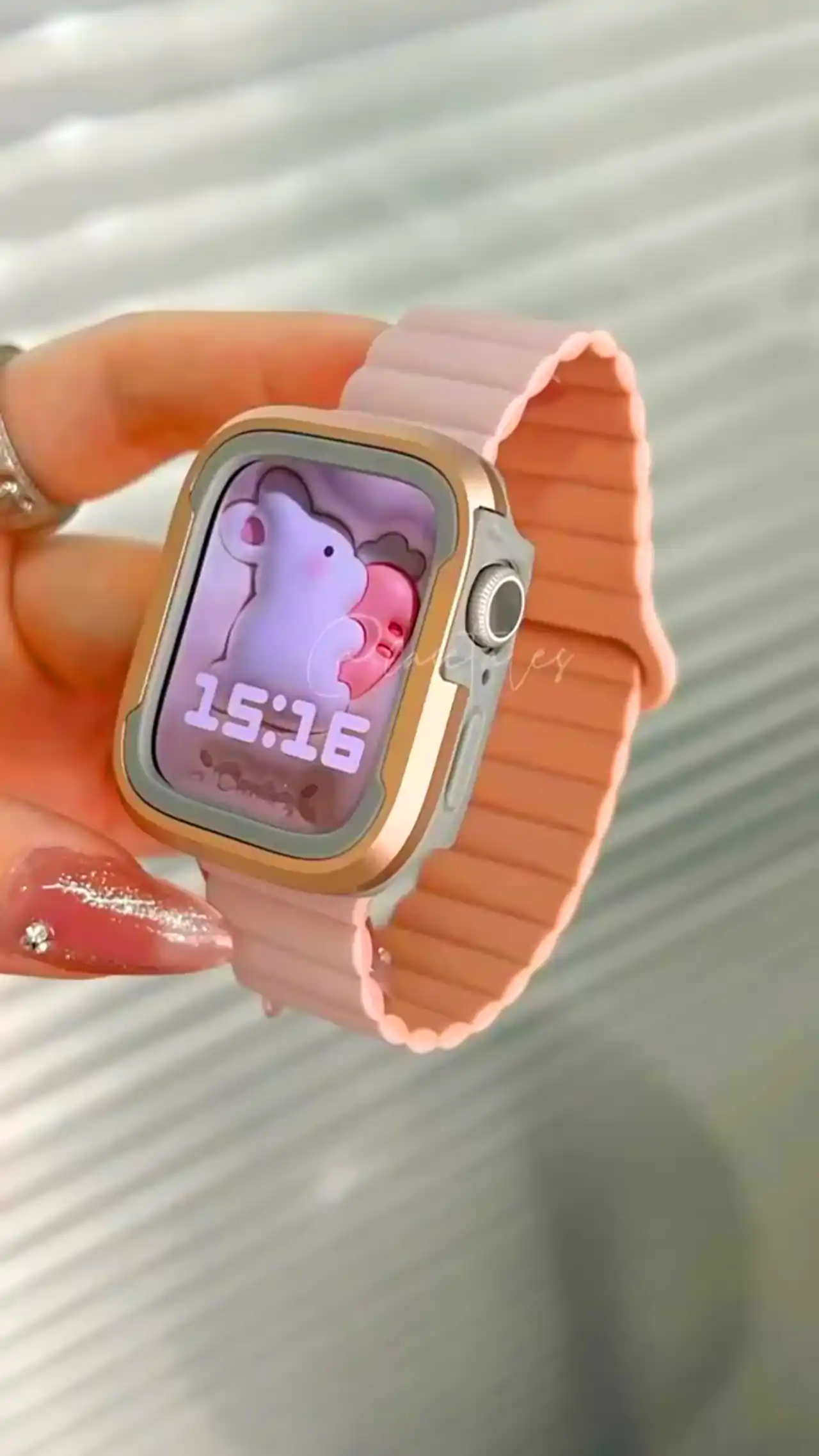 ساعت مآدینوشاپک دخترانه