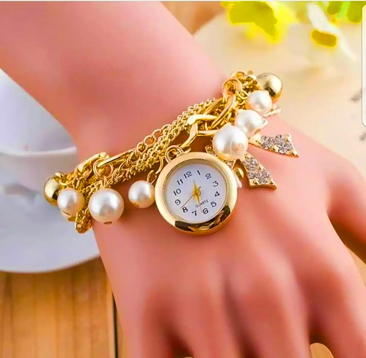 ساعت مچی زنانه لوکس مرواریدی