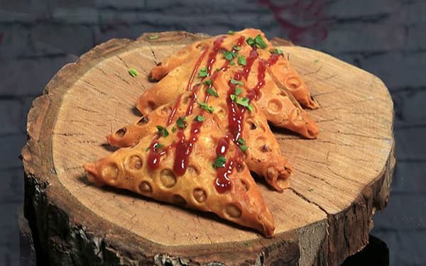 طرز تهیه سمبوسه گوشت