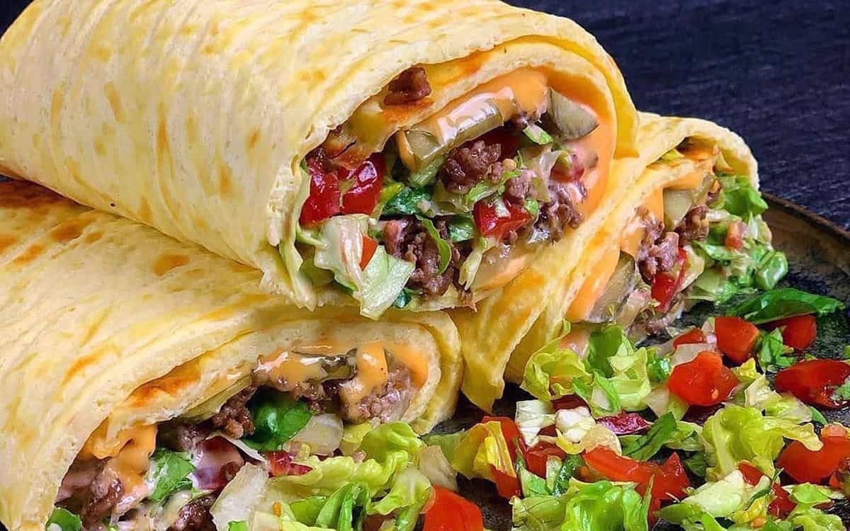 طرز تهیه ساندویچ گوشت چرخ کرده