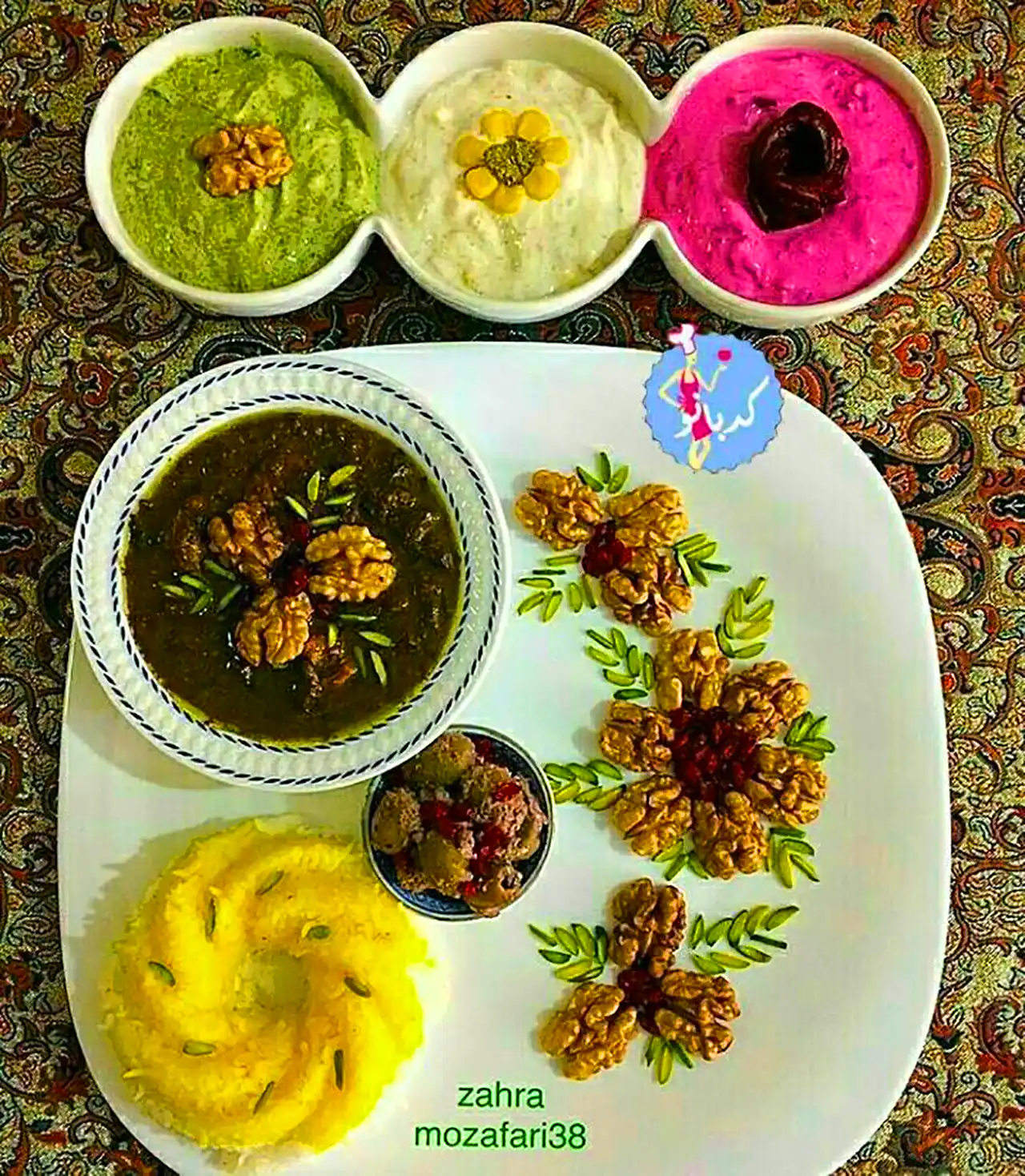 سرو غذا با تم ایرانی