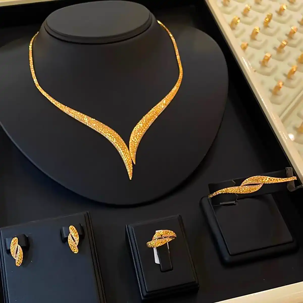 سرویس جواهر ترند عروس