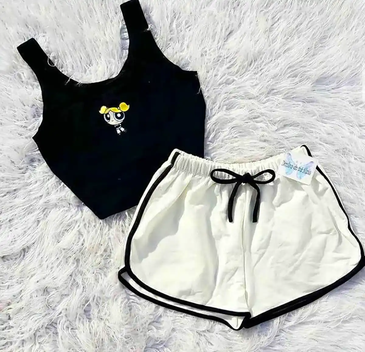 ست تاپ شرتک ورزشی زنانه