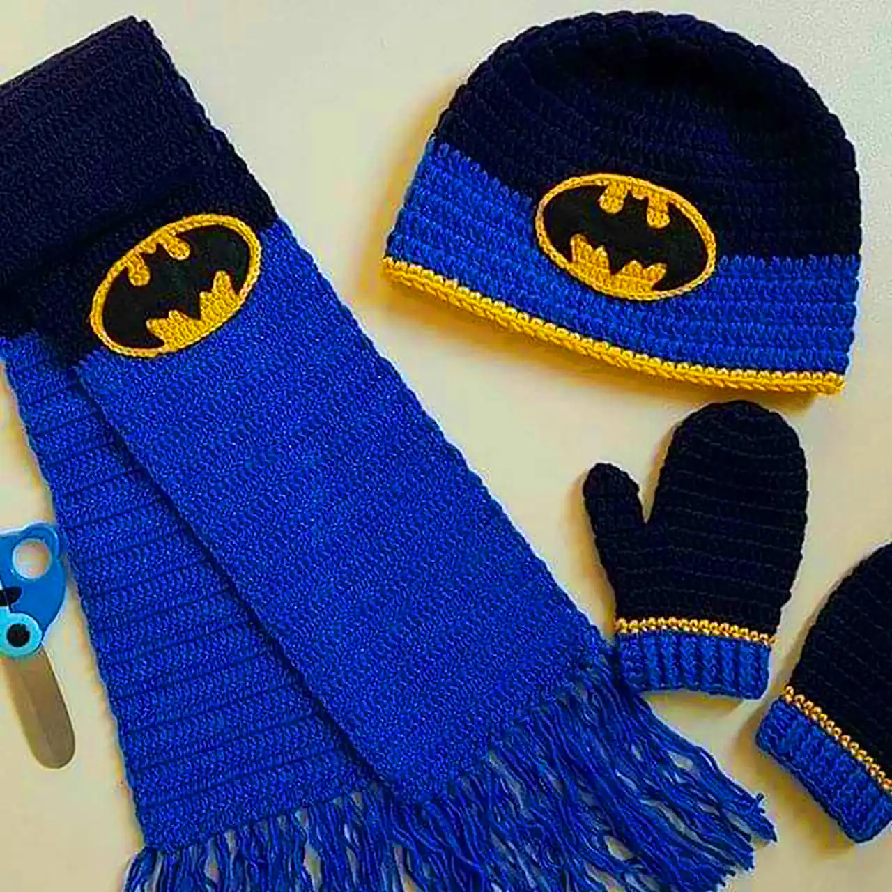 شال و کلاه برای دختر بچه ها