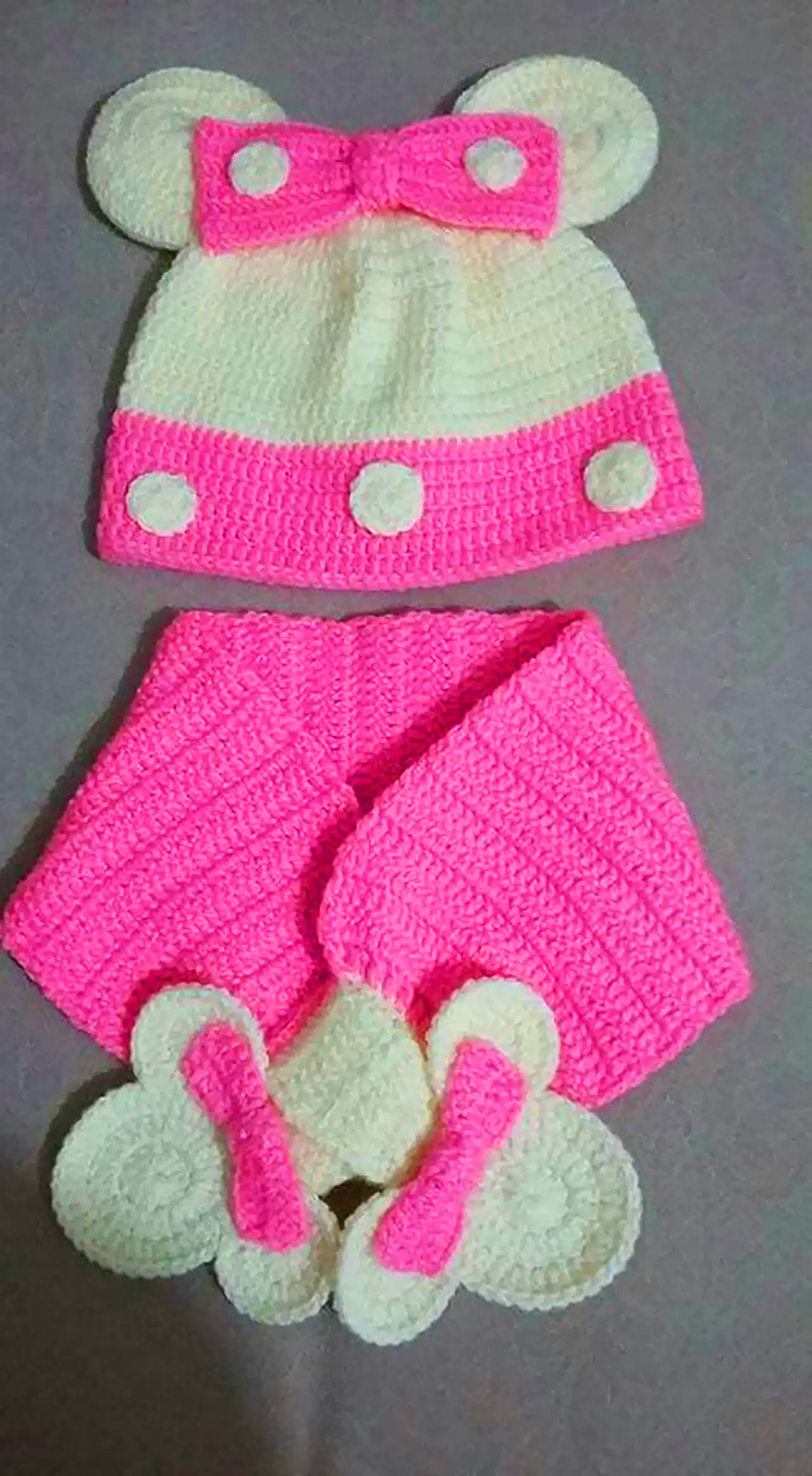 شال و کلاه برای دختر بچه ها