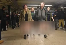 تعبیر خواب شلوار نداشتن زن + برای زن متاهل و باردار و دختر مجرد و از دید مولف