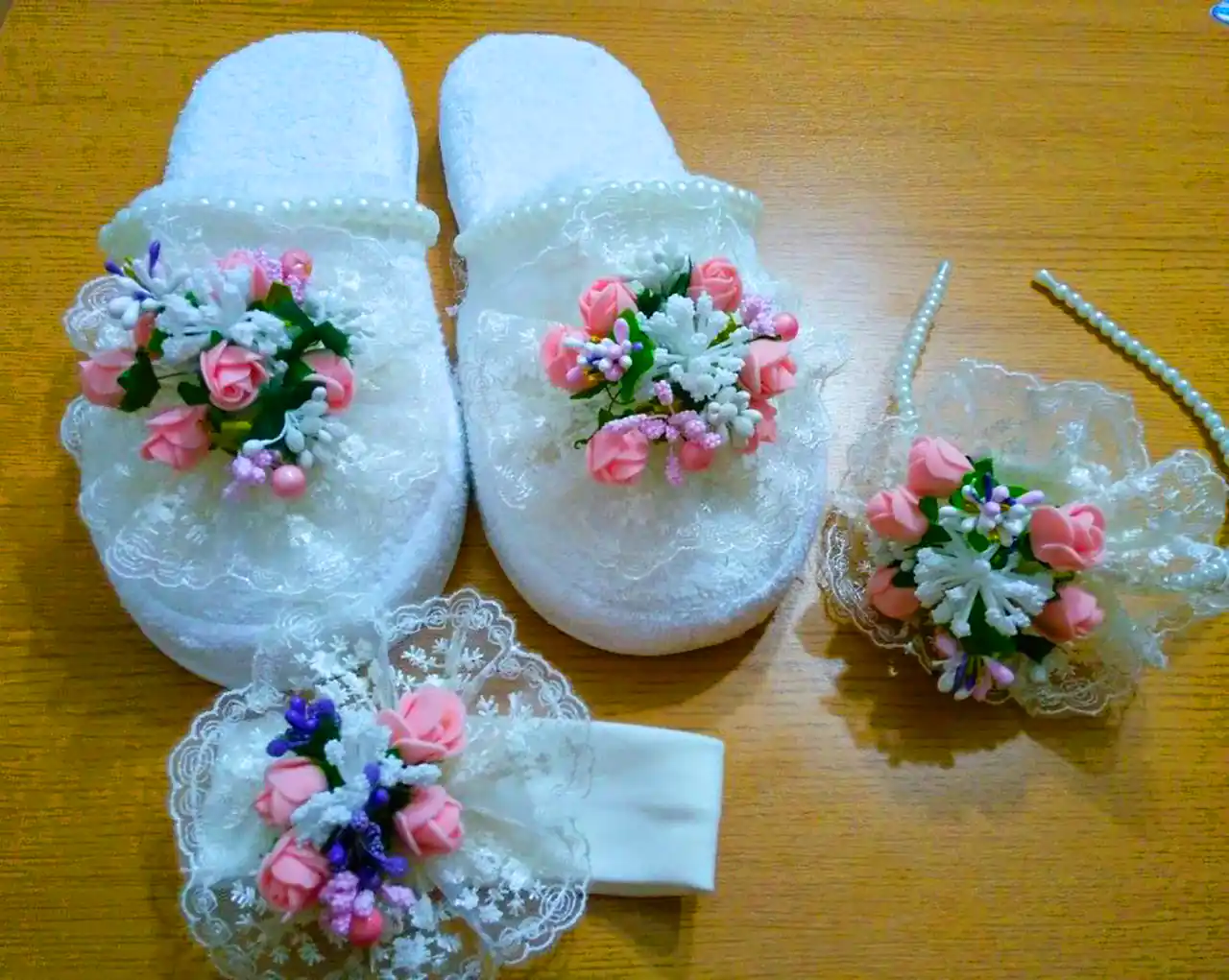 ست دمپایی و تل عروس