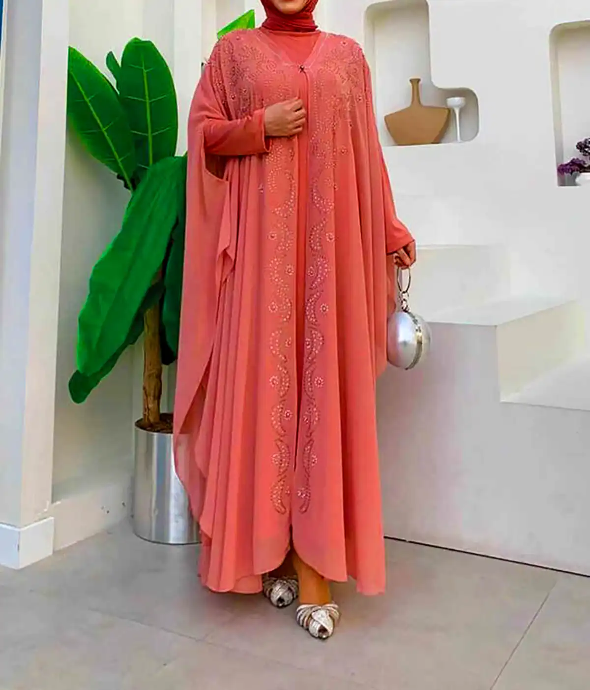 استایل پوشیده با پیراهن مازراتی