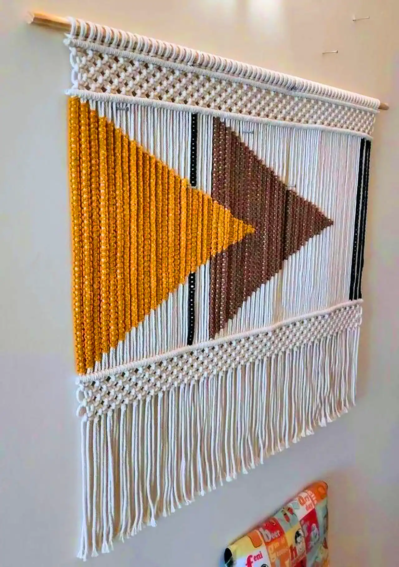 تابلو دیواری بافتنی مدرن