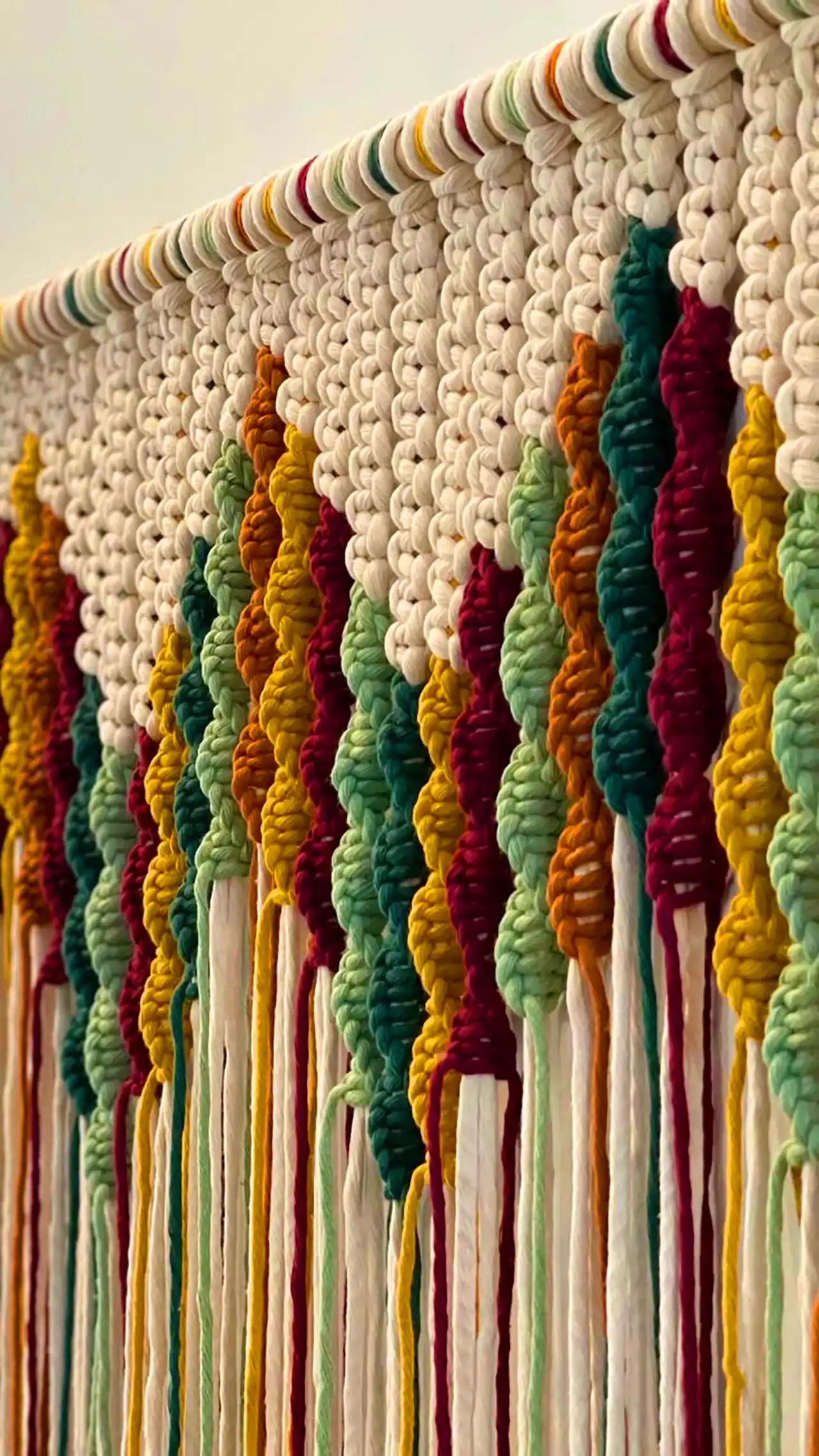 تابلو دیواری بافتنی مدرن