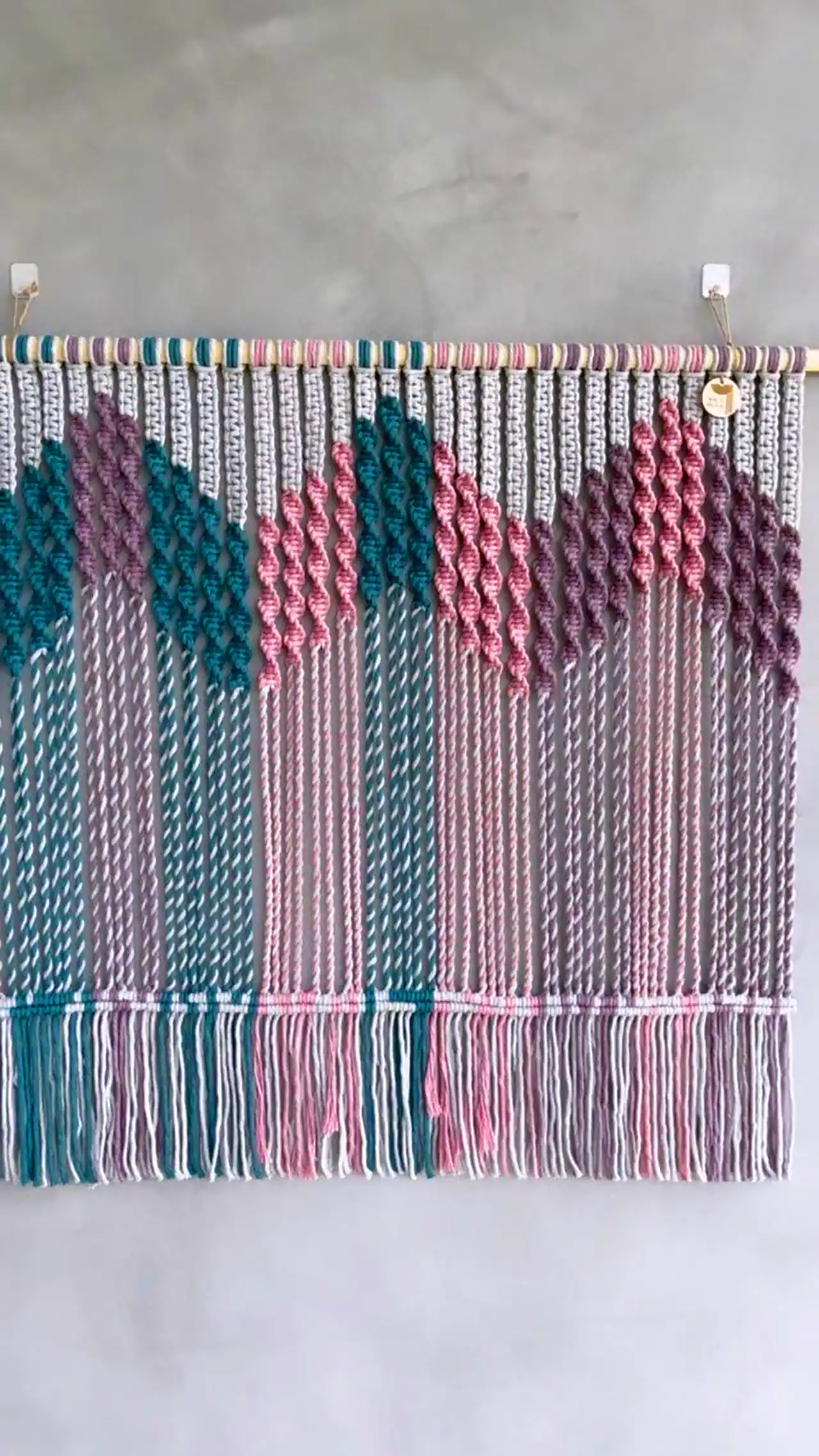 تابلو دیواری بافتنی مدرن