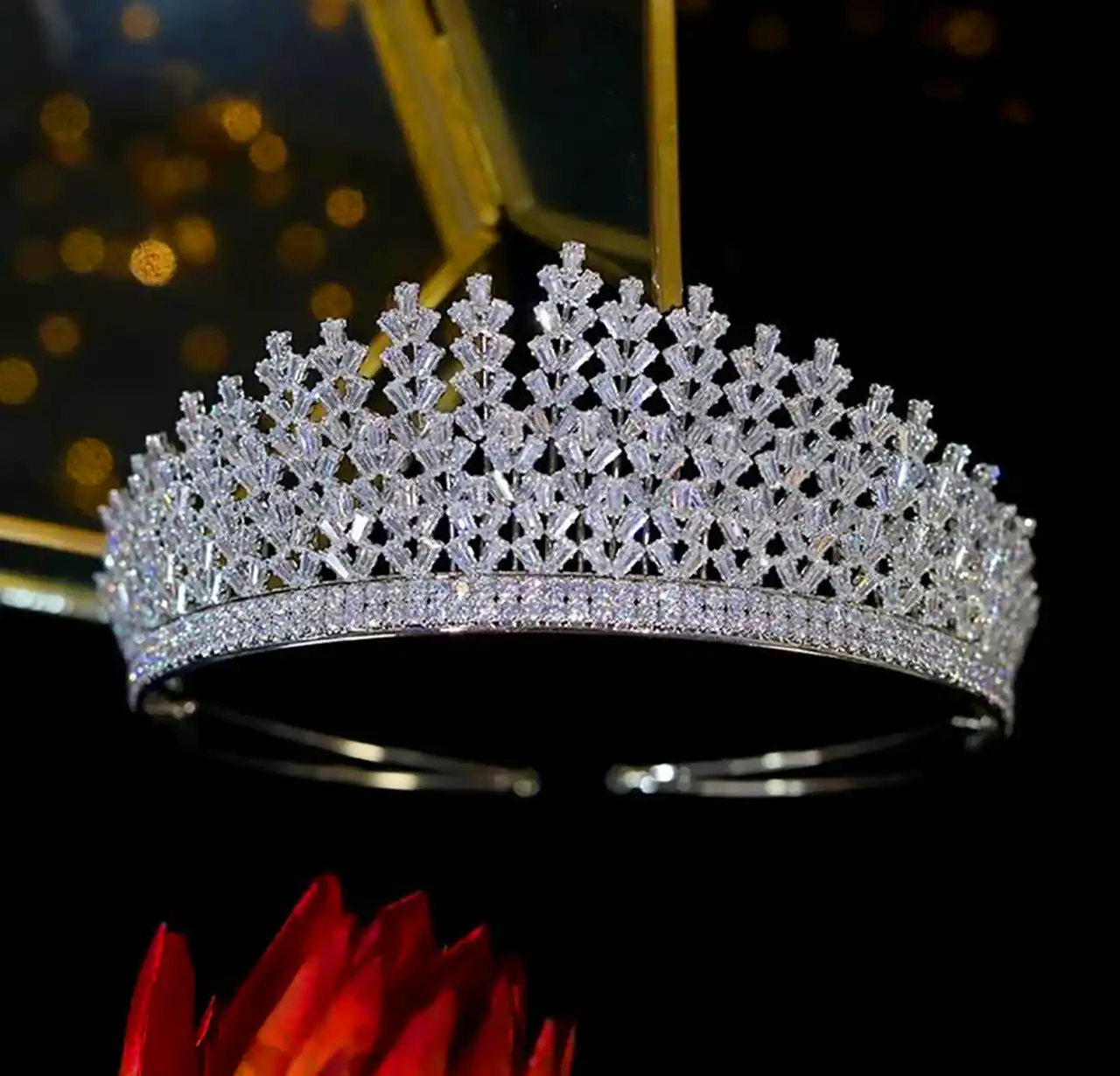 تاج عروس نقره ای کریستالی