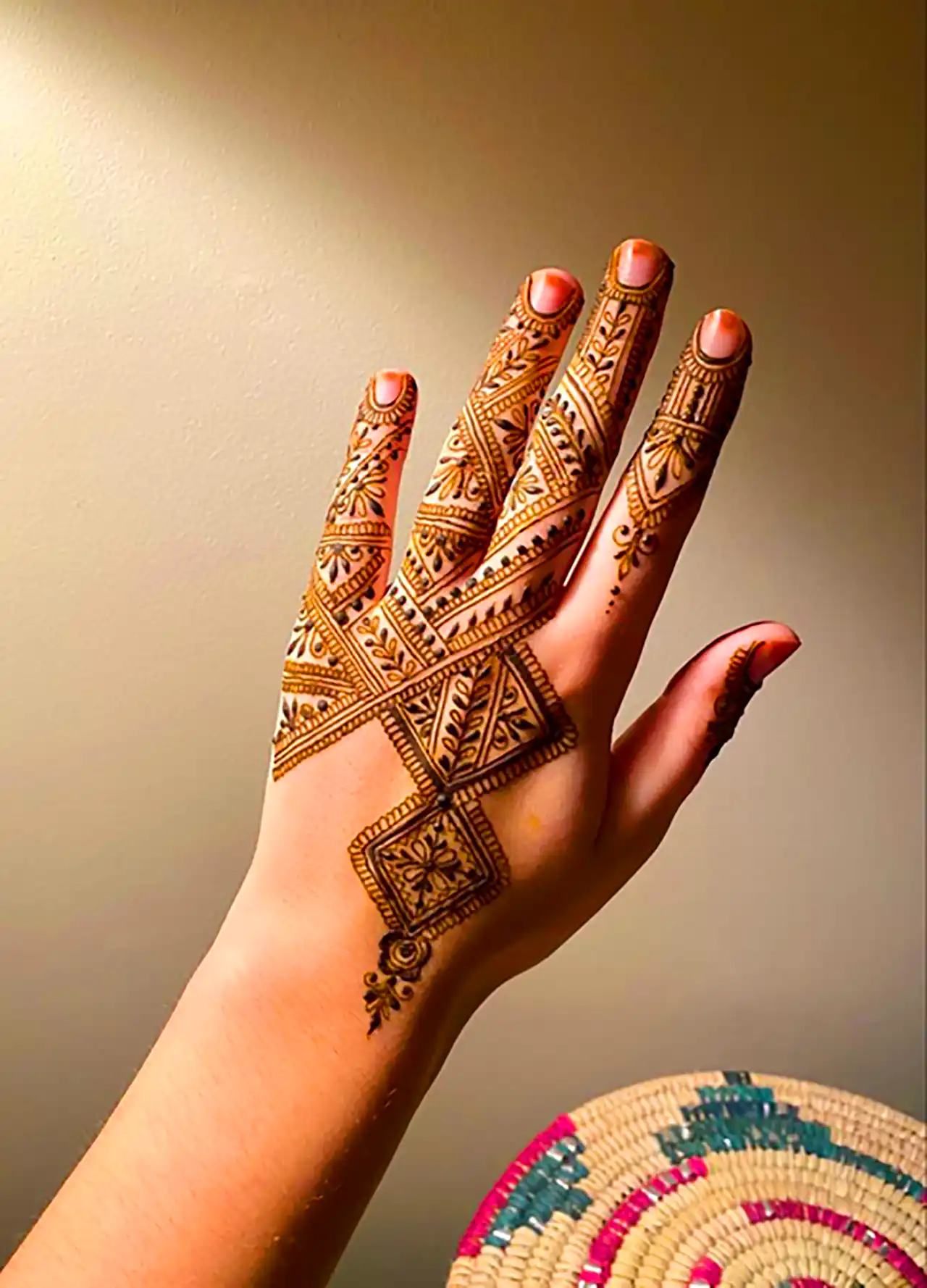 طراحی حنا هندسی خاص 