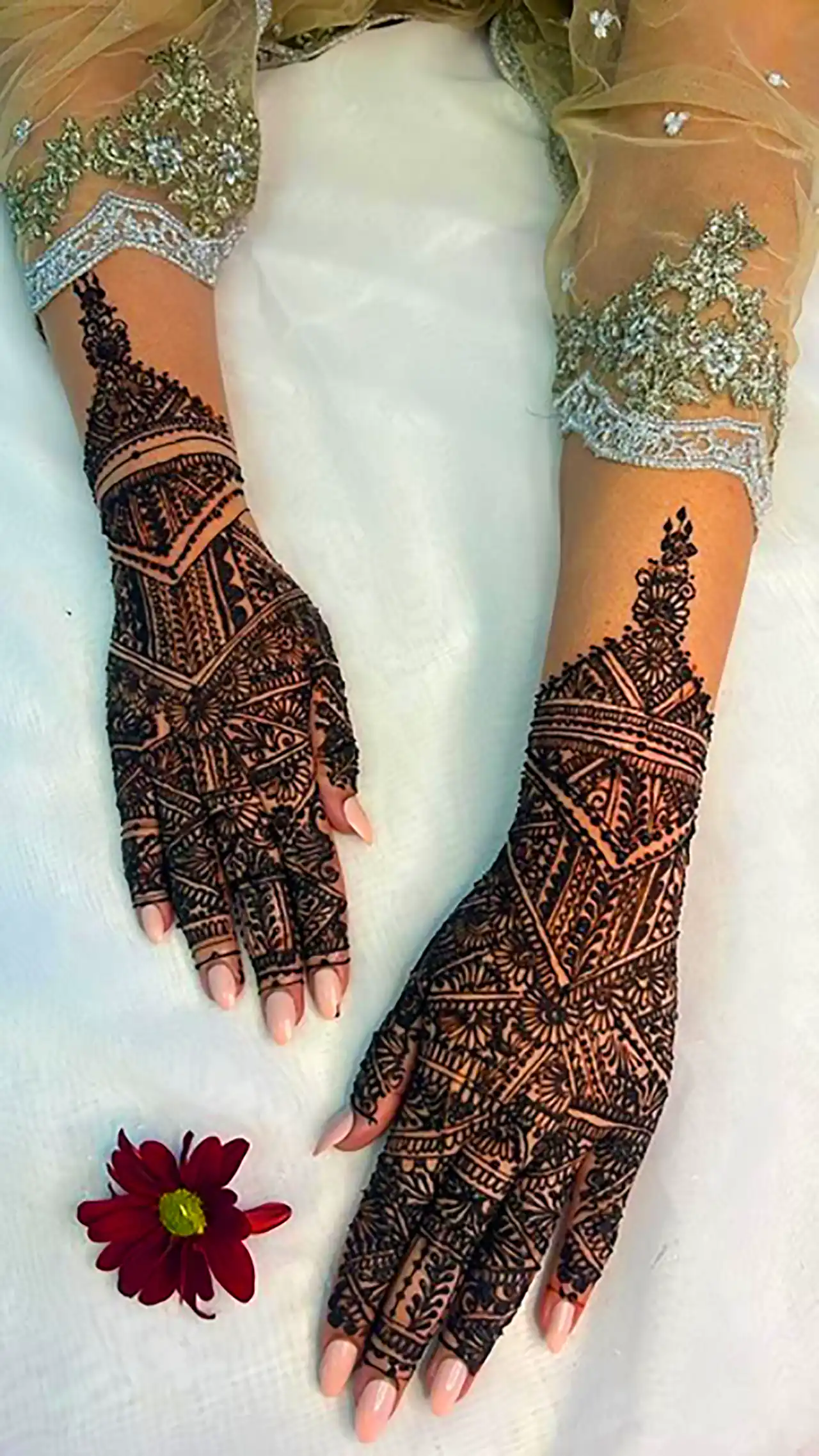 طراحی حنا هندسی خاص 