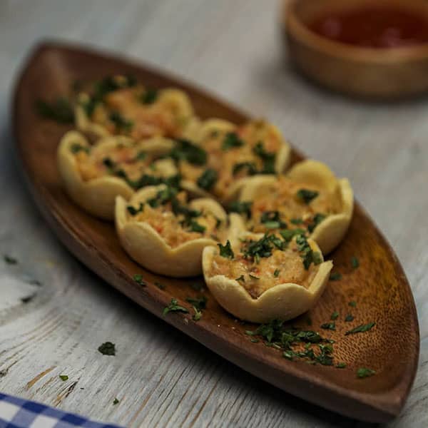 طرز تهیه تارت میرزا قاسمی