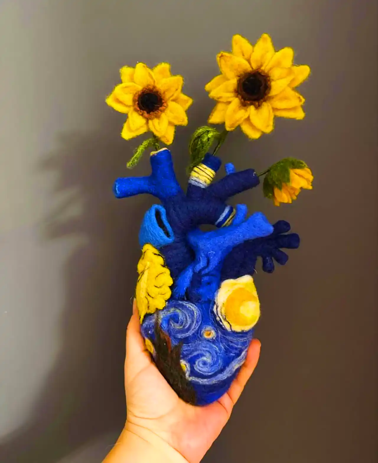 تزئین نمدی رنگارنگ با الهام ون‌گوگ