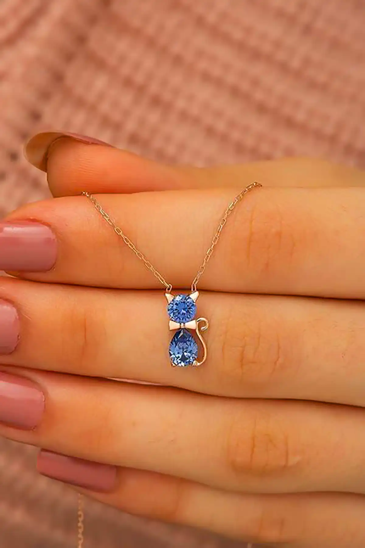 تو گردنی زیبا و ترند