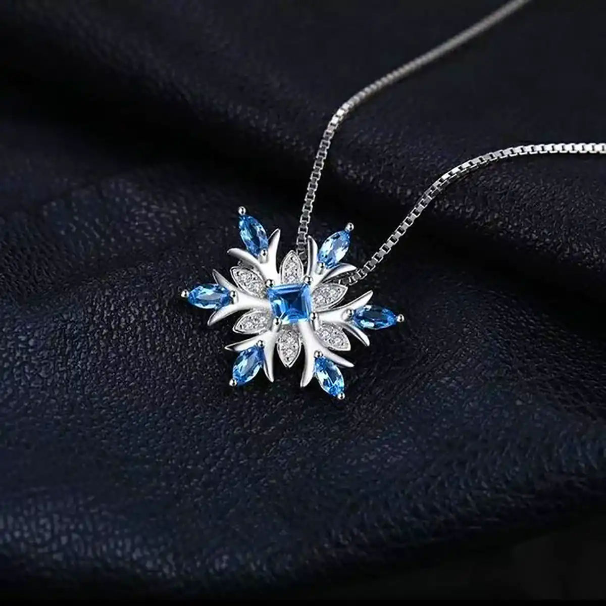 تو گردنی زیبا و ترند