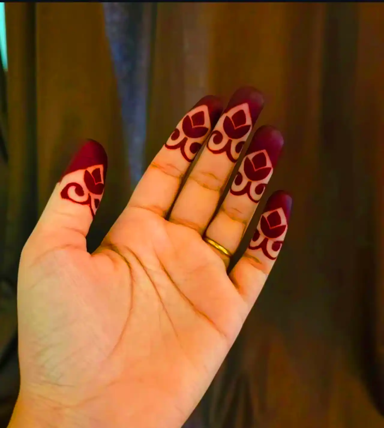 طرح حنا روی دست