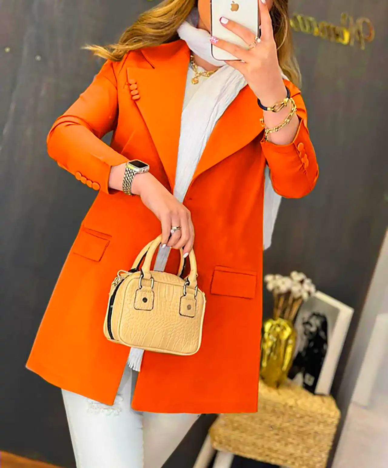 طرح خاص و ساده مانتو زنانه 