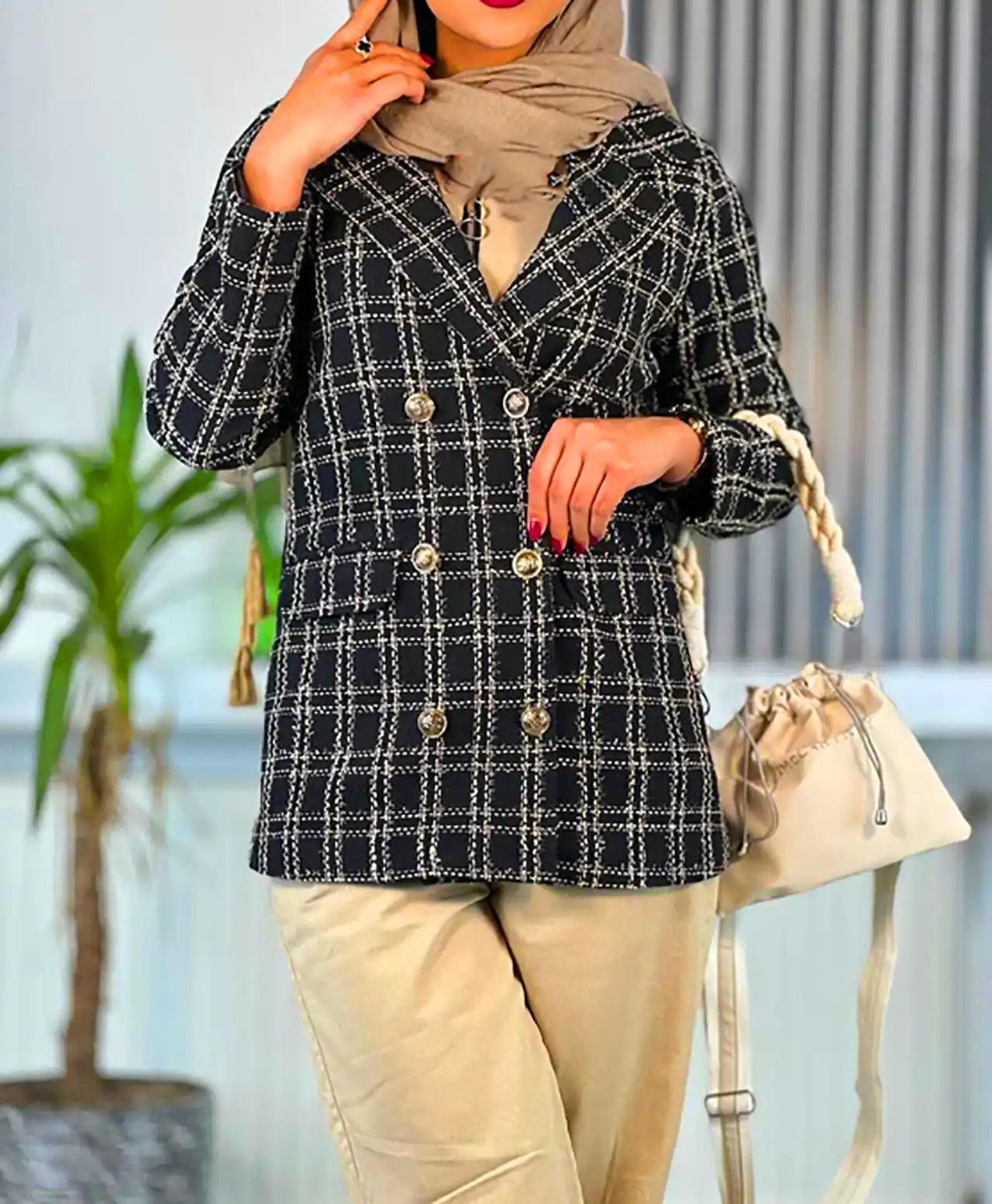 طرح خاص و ساده مانتو زنانه 