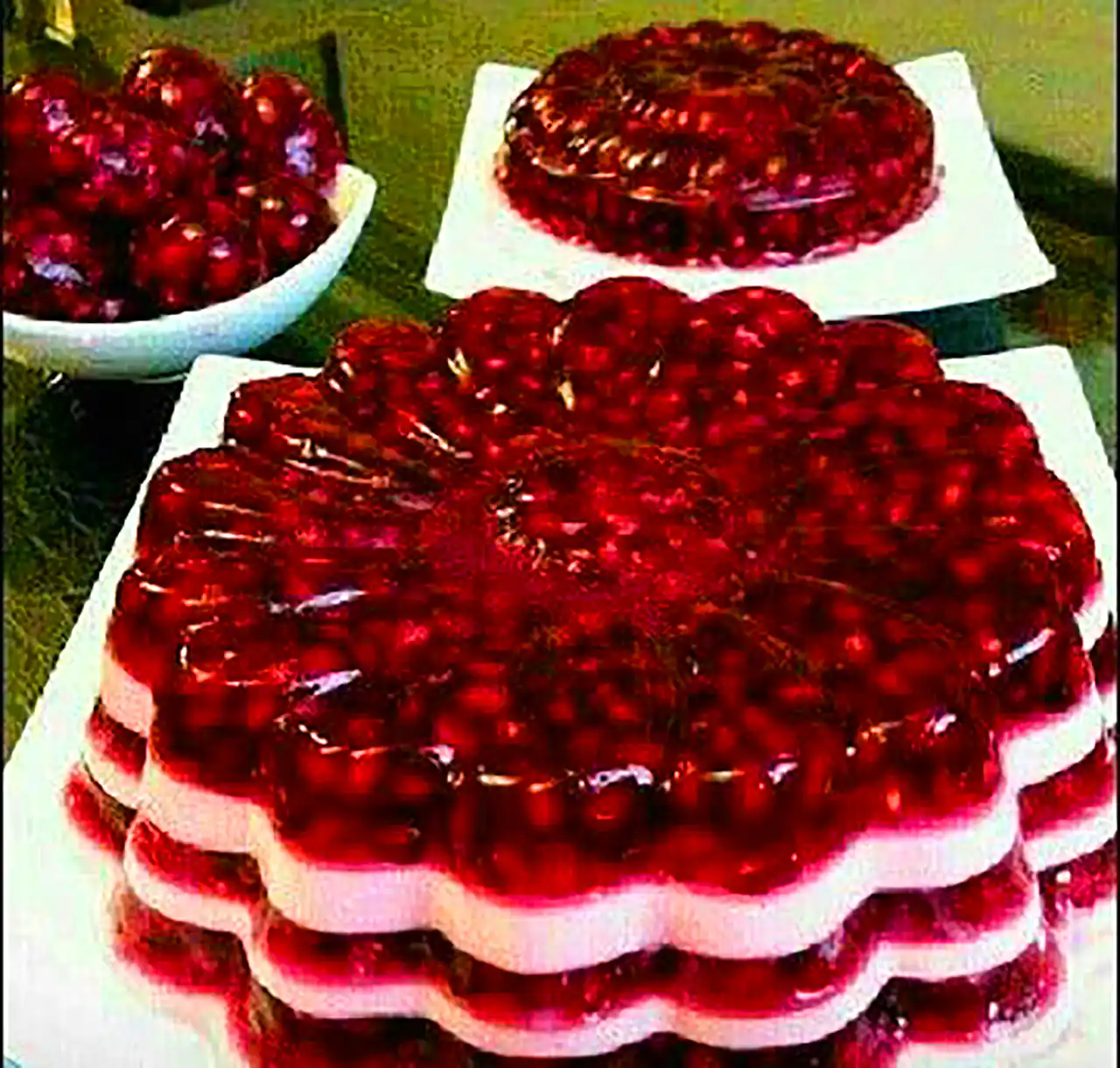 ژله و دسر برای یلدا