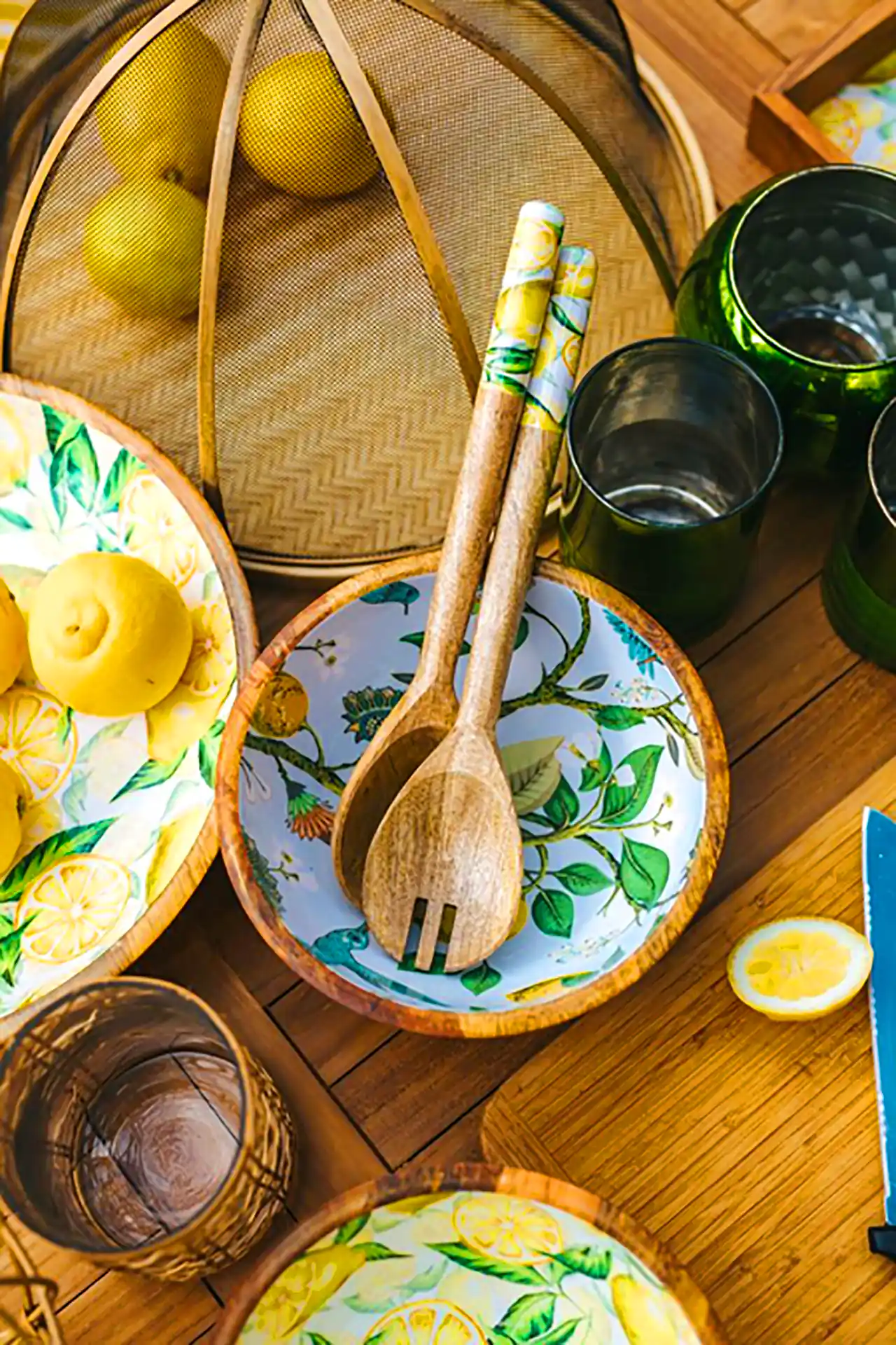 ظروف پذیرایی و سرو چوبی 